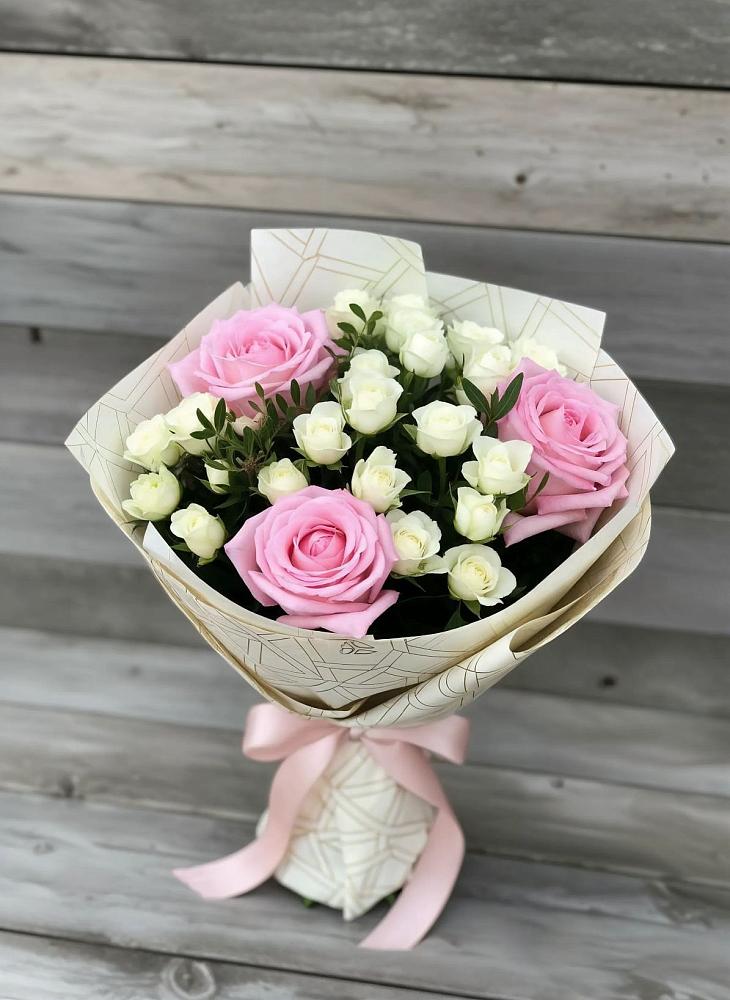 Букет цветов из: Розы в Сонино