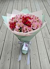 Букет цветов из:  Альстромерии в Сонино