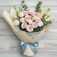 Букет цветов из:  Лизиантусы в Сонино