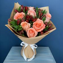 Букет цветов из:  Розы и Альстромерии в Сонино