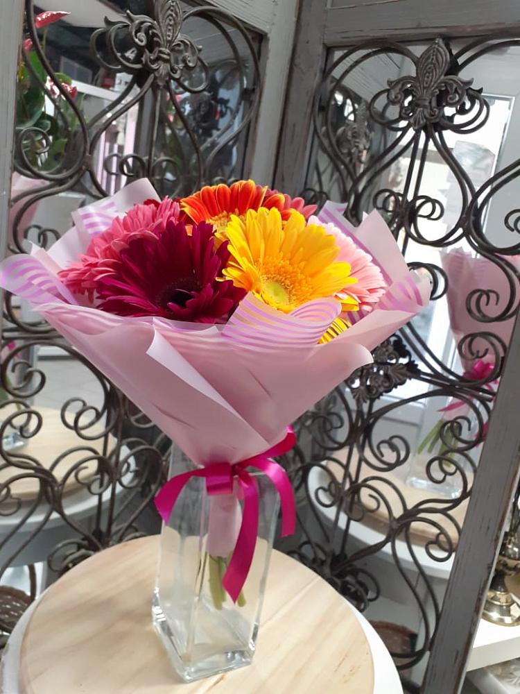 Букет цветов из: Герберы в Сонино