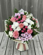 Букет цветов из:  Альстромерии, Гвоздики, Розы и Хризантемы в Сонино
