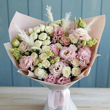 Букет цветов из:  Альстромерии и Розы в Сонино