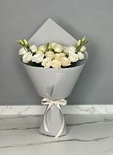 Букет цветов из:  Розы и Лизиантусы в Сонино